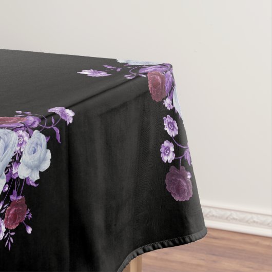 LILA-BLUME, SCHWARZER HINTERGRUND TISCHDECKE (Beispiel)