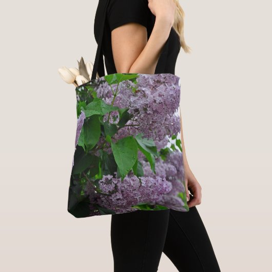 Lila Blume Tasche (Von Nahem)