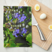 Lila Blume und Hummeln Geschirrtuch (Viertel Falte)