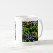 Lila Blume und Hummeln Kaffeetasse (VorderseiteRechts)