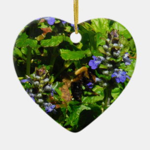 Lila Blume und Hummeln Keramikornament