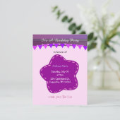 Lila Blume und Streifen zum Geburtstag Einladung (Stehend Vorderseite)