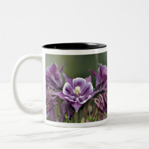 Lila Blume Zweifarbige Tasse
