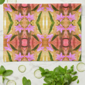 Lila-Blumen Abstraktes Kunstmuster Geschirrtuch (Gefaltet)