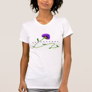 Lila-Blumen-auf-einem-Reben-T-Shirt T-Shirt