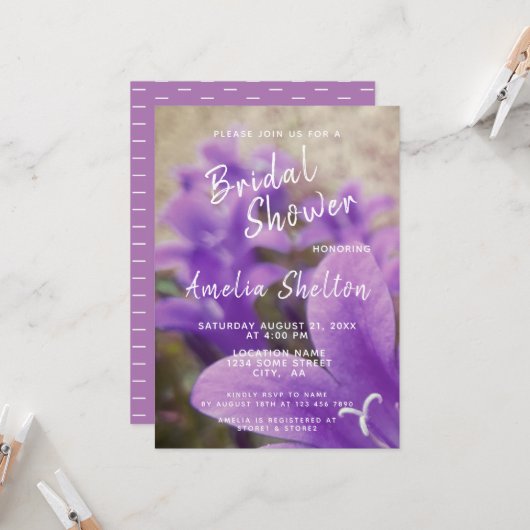 Lila Blumen Blumen Brautparty Einladung (Vorderseite/Rückseite Beispiel)