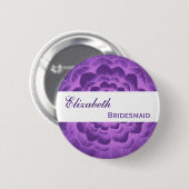 Lila Blumen-Blumenblatt-Name-Brautjungfer Button (Vorne & Hinten)