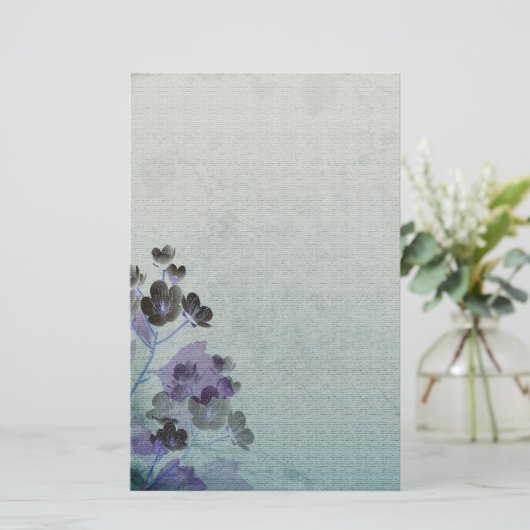 Lila Blumen Briefpapier (Stehend Vorderseite)