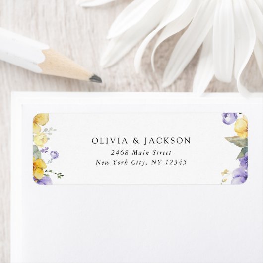 Lila Blumen, gelbe Blumen, Grünpflanzen, Hochzeit (Insitu)