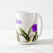 Lila Blumen in der Brise Kaffeetasse (VorderseiteRechts)