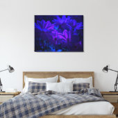 Lila Blumen Leinwanddruck (Insitu (Schlafzimmer))