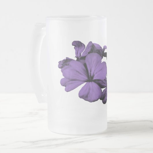 Lila Blumen-mattierte Tasse (Vorderseite Links)
