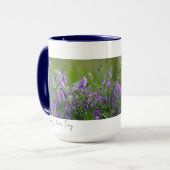 Lila Blumen mit Spruch Tasse (Vorderseite Links)