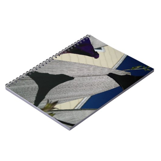 Lila Blumen Notizblock (Linke Seite)