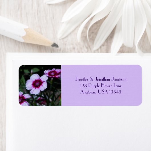 Lila Blumen Rücksendeadresse (Insitu)