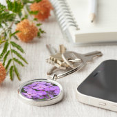 Lila Blumen-Schlüsselanhänger Schlüsselanhänger (Seite)