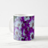 Lila Blumen-Tasse Kaffeetasse (Vorderseite Links)