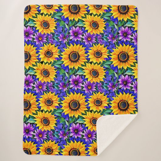 Lila Blumen und gelbe Sonnenblumen Sherpadecke (Vorderseite)