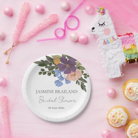 Lila Blumenbeete und Grüne Bouquet Brautparty Pappteller (Party)