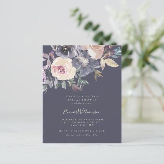 Lila Blumendusche Einladung (Stehend Vorderseite)