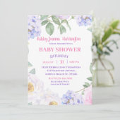 Lila Blumendusche Einladung (Stehend Vorderseite)