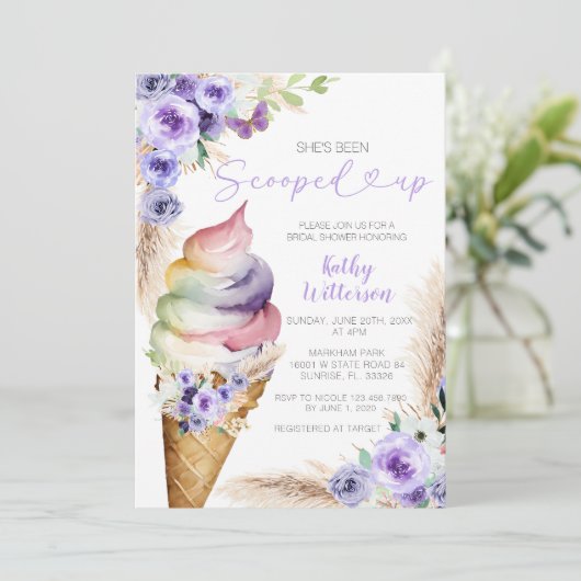 Lila Blumeneis Brautparty Einladung (Stehend Vorderseite)