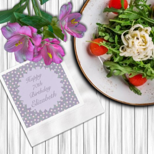 Lila Blumengeburtstag Serviette