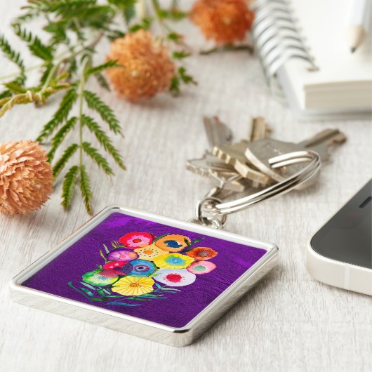 Lila, blumengeschmückte Blume Schlüsselanhänger (Seite)