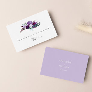 Lila Blumenhochzeit Platzkarte