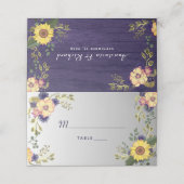 Lila Blumenhochzeit-Platzkarte Platzkarte (Außenseite Aufgefaltet)