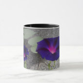 Lila Blumenkaffee-Tasse Tasse (Zentrum)