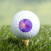 Lila Blumenmuster Golfball (Insitu T-Shirt)