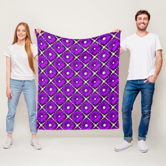 Lila Blumenmuster mit Perlen Fleecedecke (Beispiel)