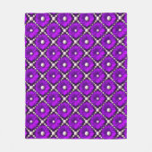 Lila Blumenmuster mit Perlen Fleecedecke (Vorderseite)