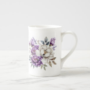 Lila Blumenmuster Porzellantasse
