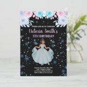 lila BlumenPrinzessin zum Geburtstag Einladungen (Stehend Vorderseite)