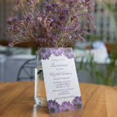 Lila Blumenquinceanera Einladung