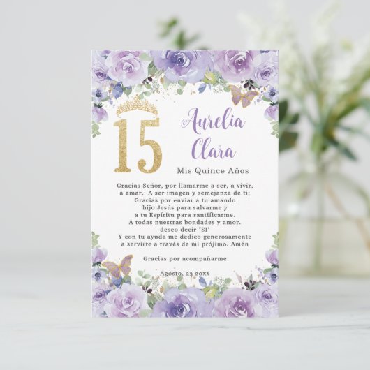 Lila Blumenschmetterlinge Quinceañera Gebetskarte Begleitkarte (Stehend Vorderseite)
