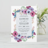 Lila Blumenstrauß Wildblumen Eleganter QR-Code Hoc Einladung (Stehend Vorderseite)