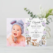Lila Blumenwald Wilde Geburtstagsparty Einladung (Stehend Vorderseite)