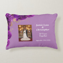 Lila Blumenzwiebelpilz Dekokissen