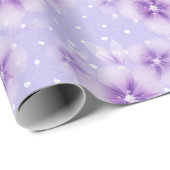 Lila Blüten auf Punkten Geschenkpapier (Rolleneckpunkt)