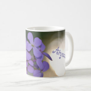 Lila Blüten mit Name Kaffeetasse