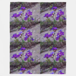 Lila Blüten und Zeitgenossen Destiny Destiny's Fleecedecke