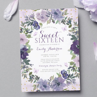 Lila Blütenschmetterling Gold Sweet 16 Einladung