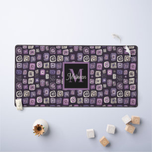 Lila Boho-Monogramm-Name Schreibtischunterlage
