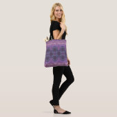 Lila Boho Style Tasche (Am Model)