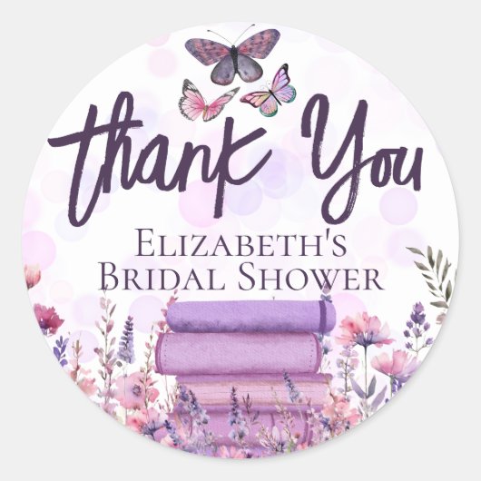 Lila Book Stack Wildblumen Butterfets Script Runder Aufkleber (Vorderseite)