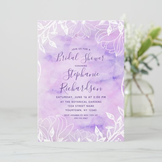 Lila botanische Blumendusche Einladung (Stehend Vorderseite)