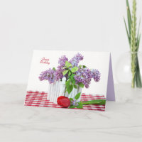 Lila-Bouquet mit roter Tulpe zum Geburtstag